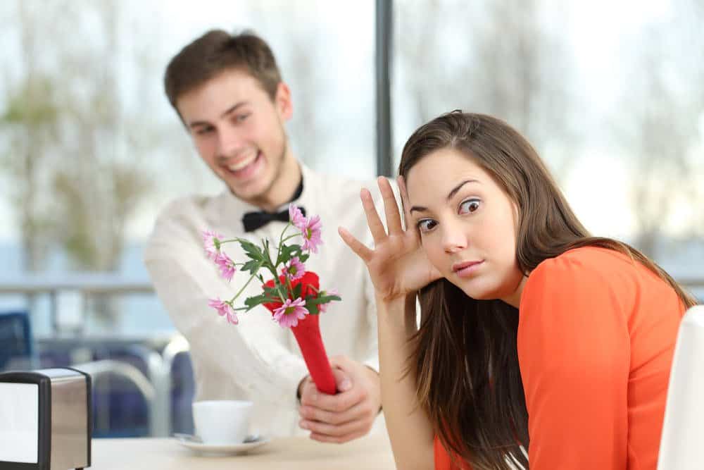 First date mistakes
